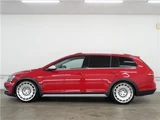 2017 Volkswagen Golf Alltrack TSI4M 4WD Sedan for sale, Japanese used car export - photo 46 of 56 | GULJI TRADERS