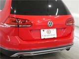2017 Volkswagen Golf Alltrack TSI4M 4WD Sedan for sale, Japanese used car export - photo 50 of 56 | GULJI TRADERS