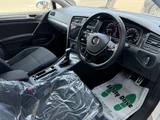 2017 Volkswagen Golf Alltrack TSI 4WD Sedan for sale, Japanese used car export - photo 5 of 46 | GULJI TRADERS