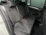 2017 Volkswagen Golf Alltrack TSI 4 PKG Sedan for sale, Japanese used car export - photo 12 of 23 | GULJI TRADERS