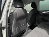 2017 Volkswagen Golf Alltrack TSI 4 PKG Sedan for sale, Japanese used car export - photo 15 of 23 | GULJI TRADERS