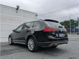 2017 Volkswagen Golf Alltrack Sedan for sale, Japanese used car export - photo 7 of 27 | GULJI TRADERS