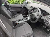 2017 Volkswagen Golf Alltrack Sedan for sale, Japanese used car export - photo 12 of 27 | GULJI TRADERS