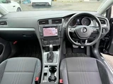 2017 Volkswagen Golf Alltrack Sedan for sale, Japanese used car export - photo 12 of 22 | GULJI TRADERS