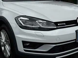 2017 Volkswagen Golf Alltrack TSI Sedan for sale, Japanese used car export - photo 11 of 29 | GULJI TRADERS