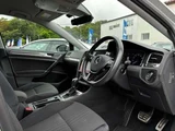 2017 Volkswagen Golf Alltrack TSI Sedan for sale, Japanese used car export - photo 12 of 29 | GULJI TRADERS