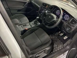 2018 Volkswagen Golf Alltrack TSI 4WD Sedan for sale, Japanese used car export - photo 9 of 9 | GULJI TRADERS