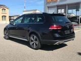 2019 Volkswagen Golf Alltrack TSI Sedan for sale, Japanese used car export - photo 8 of 36 | GULJI TRADERS