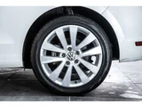 2012 Volkswagen Golf Cabrio Sedan for sale, Japanese used car export - photo 23 of 72 | GULJI TRADERS