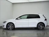 2016 Volkswagen Golf GTE Sedan for sale, Japanese used car export - photo 17 of 50 | GULJI TRADERS