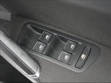 2016 Volkswagen Golf GTE Sedan for sale, Japanese used car export - photo 41 of 50 | GULJI TRADERS
