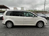 2009 Volkswagen Golf Touran TSI Sedan for sale, Japanese used car export - photo 7 of 9 | GULJI TRADERS