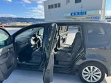 2011 Volkswagen Golf Touran TSI Sedan for sale, Japanese used car export - photo 35 of 72 | GULJI TRADERS