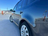2011 Volkswagen Golf Touran TSI Sedan for sale, Japanese used car export - photo 67 of 72 | GULJI TRADERS
