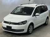 2013 Volkswagen Golf Touran TSI Sedan for sale, Japanese used car export - photo 1 of 3 | GULJI TRADERS