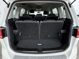 2016 Volkswagen Golf Touran TSI Sedan for sale, Japanese used car export - photo 25 of 36 | GULJI TRADERS