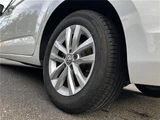 2016 Volkswagen Golf Touran Sedan for sale, Japanese used car export - photo 7 of 18 | GULJI TRADERS