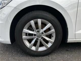 2016 Volkswagen Golf Touran Sedan for sale, Japanese used car export - photo 11 of 18 | GULJI TRADERS