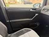2016 Volkswagen Golf Touran TSI Sedan for sale, Japanese used car export - photo 18 of 48 | GULJI TRADERS