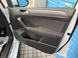 2016 Volkswagen Golf Touran TSI Sedan for sale, Japanese used car export - photo 26 of 48 | GULJI TRADERS