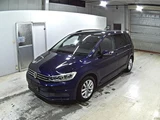 2016 Volkswagen Golf Touran TSI Sedan for sale, Japanese used car export - photo 1 of 5 | GULJI TRADERS