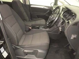 2016 Volkswagen Golf Touran Sedan for sale, Japanese used car export - photo 5 of 11 | GULJI TRADERS