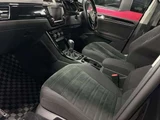 2016 Volkswagen Golf Touran TSI Sedan for sale, Japanese used car export - photo 12 of 14 | GULJI TRADERS