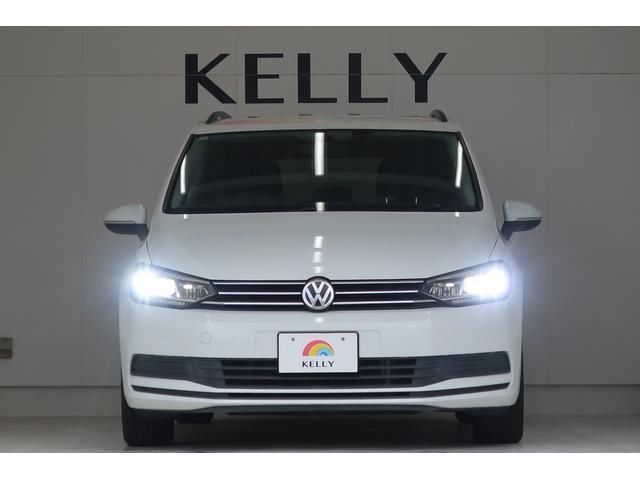 2016 Volkswagen Golf Touran TSI Sedan for sale, Japanese used car export | GULJI TRADERS