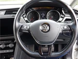 2017 Volkswagen Golf Touran Sedan for sale, Japanese used car export - photo 11 of 28 | GULJI TRADERS
