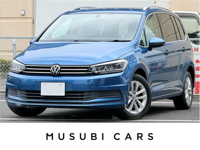 2017 Volkswagen Golf Touran Sedan for sale, Japanese used car export - photo 1 of 50 | GULJI TRADERS