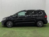 2017 Volkswagen Golf Touran Sedan for sale, Japanese used car export - photo 17 of 20 | GULJI TRADERS