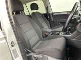 2017 Volkswagen Golf Touran TSI Sedan for sale, Japanese used car export - photo 22 of 24 | GULJI TRADERS