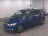 2017 Volkswagen Golf Touran TSI Sedan for sale, Japanese used car export - photo 2 of 6 | GULJI TRADERS