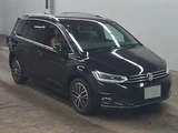 2017 Volkswagen Golf Touran Sedan for sale, Japanese used car export - photo 1 of 6 | GULJI TRADERS