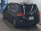 2017 Volkswagen Golf Touran Sedan for sale, Japanese used car export - photo 5 of 6 | GULJI TRADERS