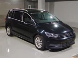 2017 Volkswagen Golf Touran TSI Sedan for sale, Japanese used car export - photo 6 of 9 | GULJI TRADERS