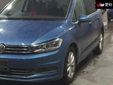 2017 Volkswagen Golf Touran TSI Sedan for sale, Japanese used car export - photo 7 of 9 | GULJI TRADERS