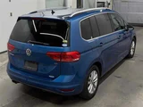 2017 Volkswagen Golf Touran Sedan for sale, Japanese used car export - photo 5 of 10 | GULJI TRADERS
