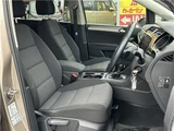 2018 Volkswagen Golf Touran TSI Pro Sedan for sale, Japanese used car export - photo 15 of 38 | GULJI TRADERS