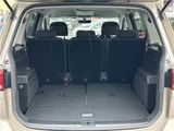 2018 Volkswagen Golf Touran TSI Pro Sedan for sale, Japanese used car export - photo 21 of 38 | GULJI TRADERS