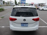 2018 Volkswagen Golf Touran Sedan for sale, Japanese used car export - photo 17 of 42 | GULJI TRADERS