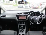 2018 Volkswagen Golf Touran Sedan for sale, Japanese used car export - photo 28 of 42 | GULJI TRADERS