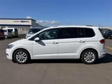 2018 Volkswagen Golf Touran TSI Sedan for sale, Japanese used car export - photo 21 of 30 | GULJI TRADERS