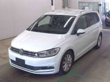 2018 Volkswagen Golf Touran TSI Sedan for sale, Japanese used car export - photo 3 of 6 | GULJI TRADERS