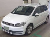 2018 Volkswagen Golf Touran TSI Sedan for sale, Japanese used car export - photo 1 of 6 | GULJI TRADERS