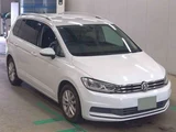 2018 Volkswagen Golf Touran TSI Sedan for sale, Japanese used car export - photo 2 of 6 | GULJI TRADERS