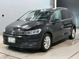 2018 Volkswagen Golf Touran Sedan for sale, Japanese used car export - photo 1 of 12 | GULJI TRADERS