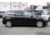 2018 Volkswagen Golf Touran TDI Sedan for sale, Japanese used car export - photo 2 of 6 | GULJI TRADERS