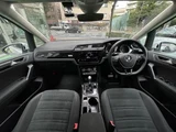 2018 Volkswagen Golf Touran TDI Sedan for sale, Japanese used car export - photo 3 of 9 | GULJI TRADERS