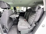 2018 Volkswagen Golf Touran TDI Sedan for sale, Japanese used car export - photo 7 of 9 | GULJI TRADERS